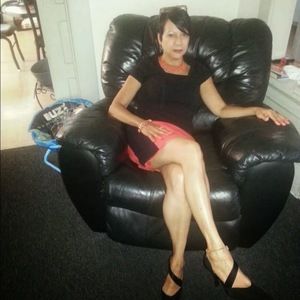 Meet your Posher, Awilda